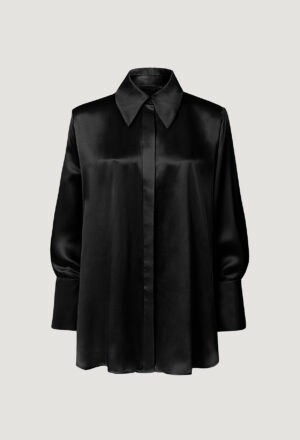 Oversized black silk satin shirt Czarna jedwabna koszula oversize z satyny